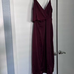 Satin Lulus thin strap midi dress